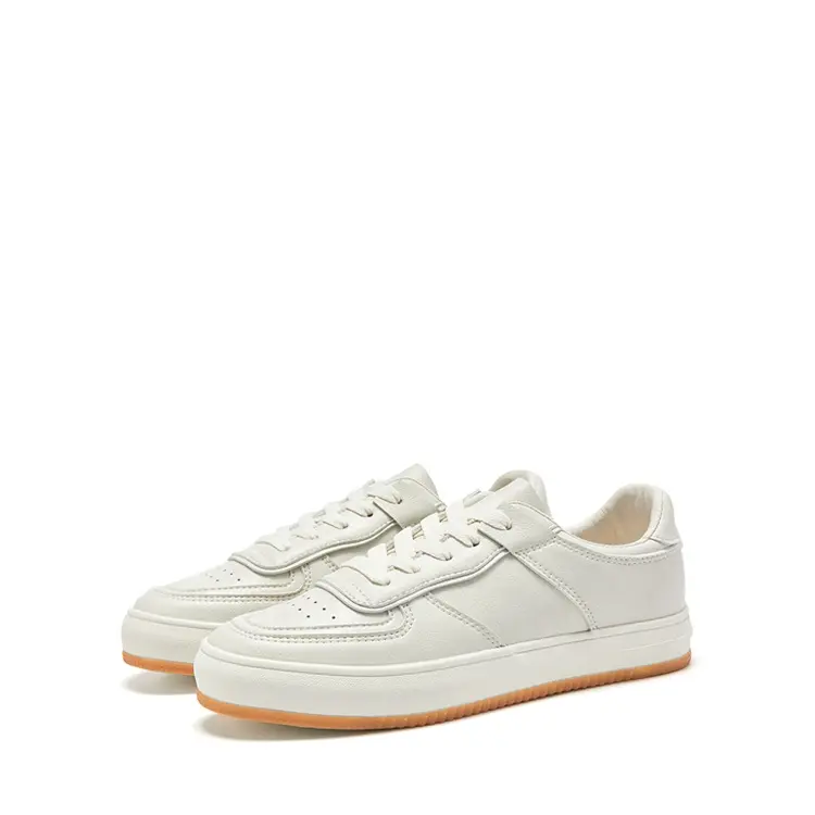 China Lace-up New Style Outdoor Unisex Beige Sneaker Comfortable Casual Shoes for Men